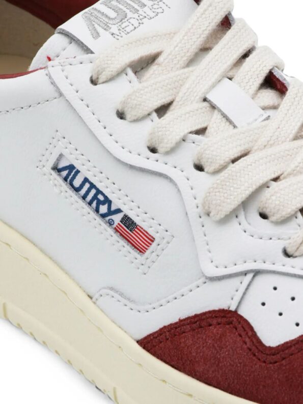 AUTRY Sneaker Medalist Low White